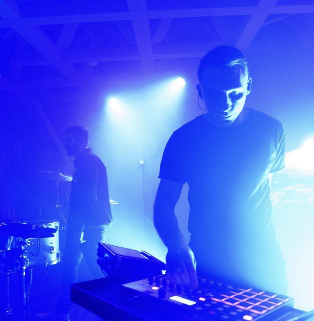 Halcyon-Productions-Lighting-Rental-04